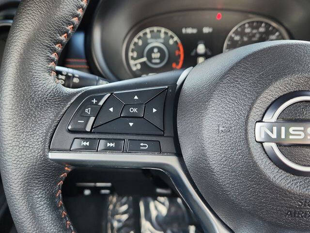 2023 Nissan Kicks SR