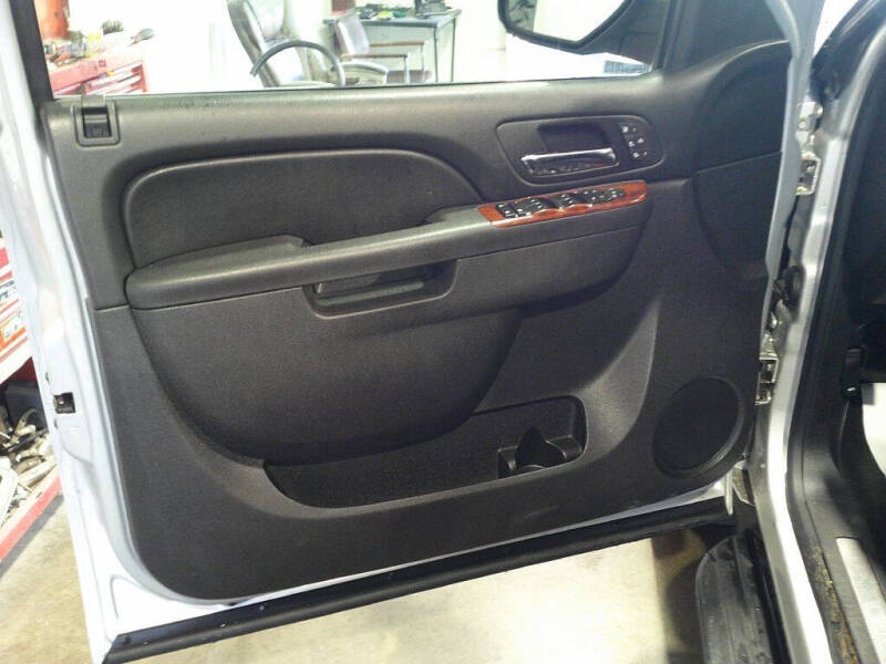 2012 Chevrolet Avalanche LTZ