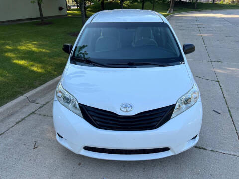 2015 Toyota Sienna L 7-Passenger