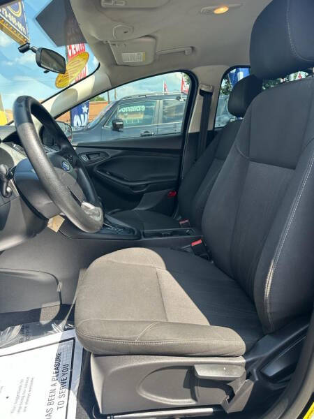 2016 Ford Focus S