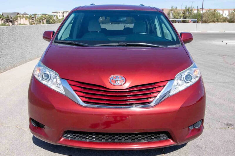 2017 Toyota Sienna