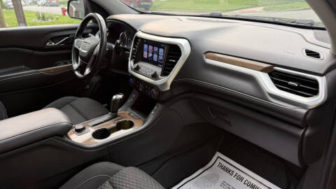 2018 GMC Acadia SLE-2