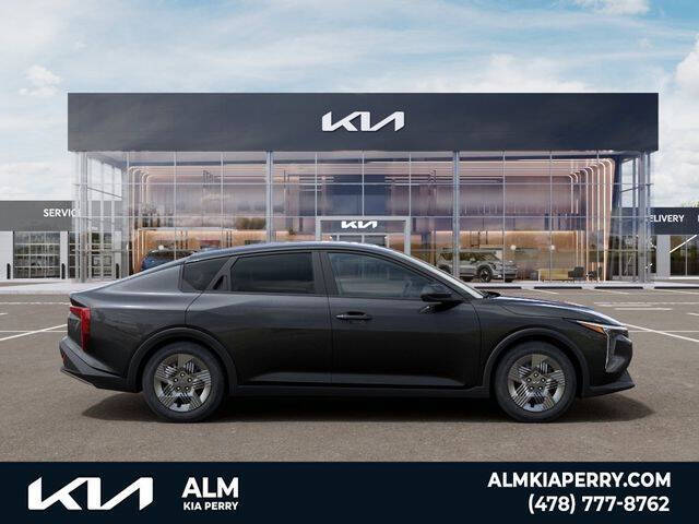 2026 Kia K4 LX