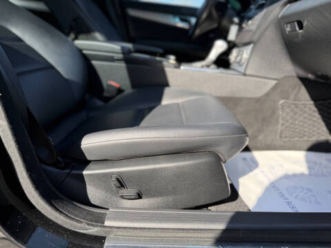 2010 Mercedes-Benz C-Class C 300 Luxury