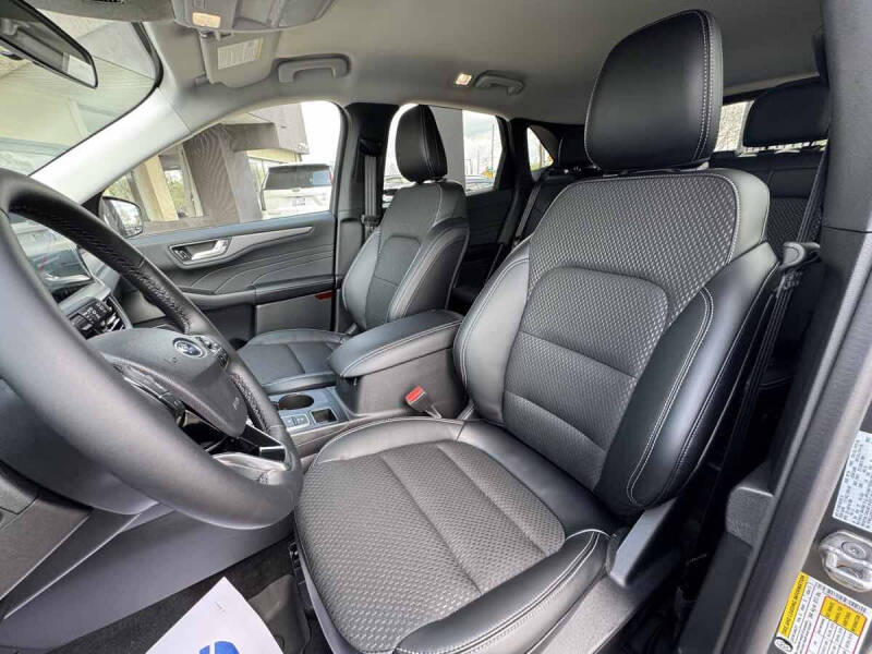 2025 Ford Escape Plug-In Hybrid PHEV