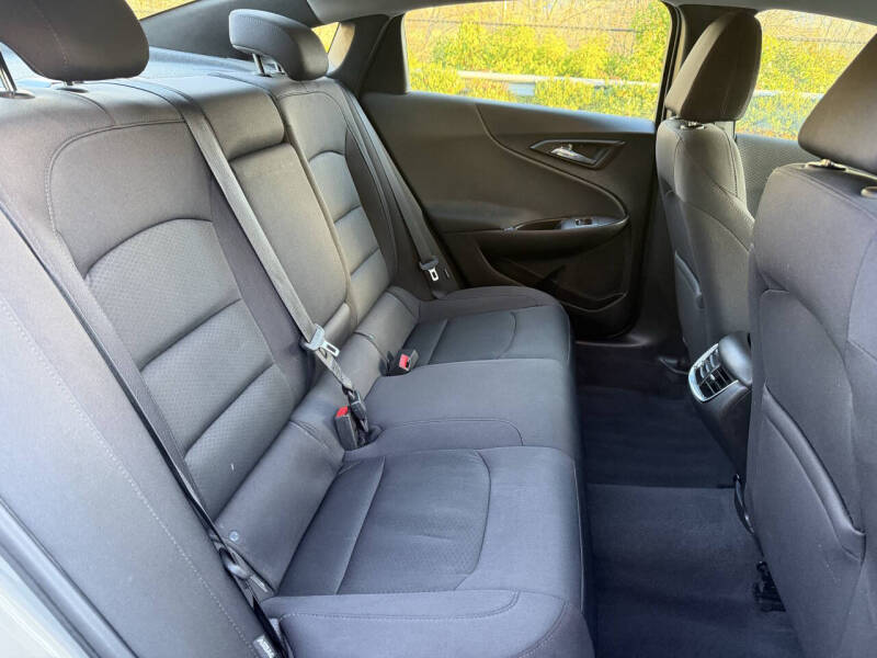 2017 Chevrolet Malibu LT