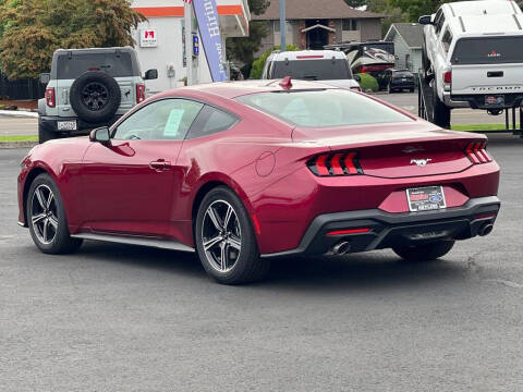 2025 Ford Mustang EcoBoost