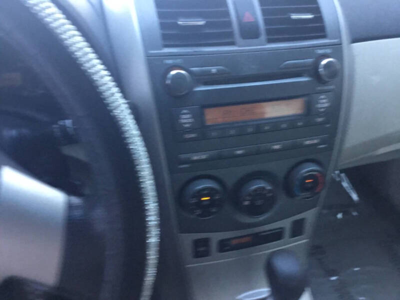 2011 Toyota Corolla Base - Photo 15