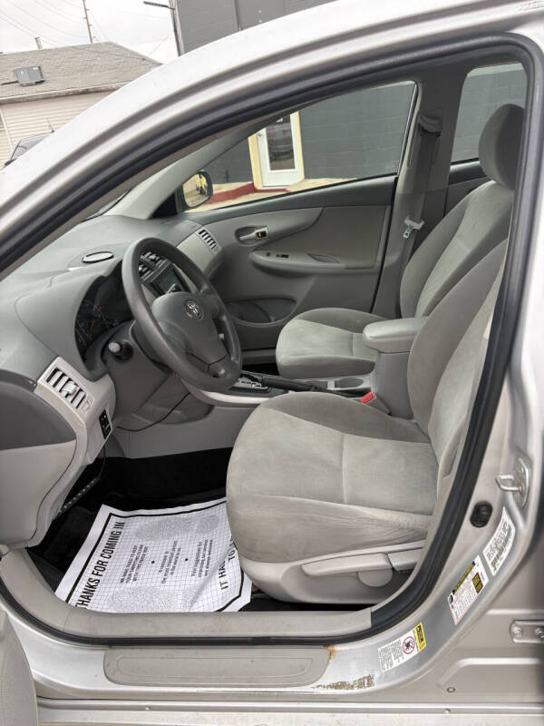 2009 Toyota Corolla LE