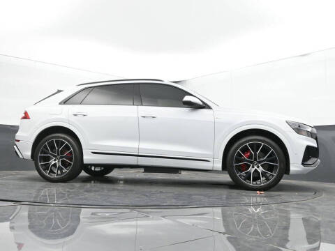 2022 Audi Q8 quattro Premium Plus 55 TFSI