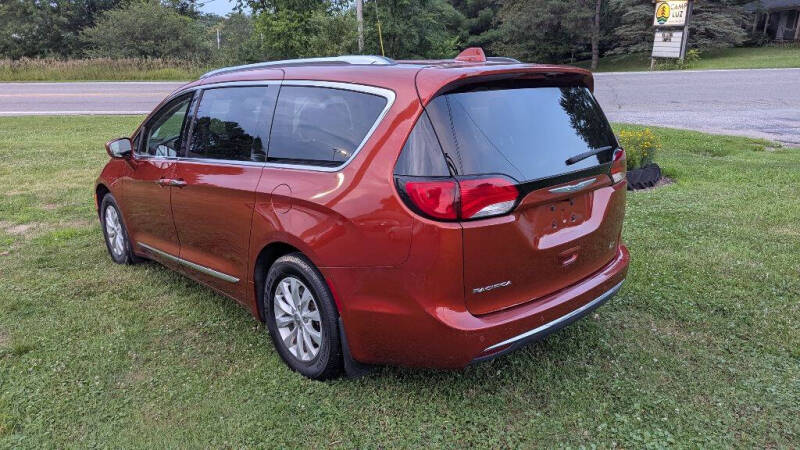 2018 Chrysler Pacifica Touring L