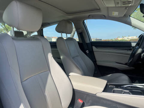 2020 Honda Accord Hybrid EX