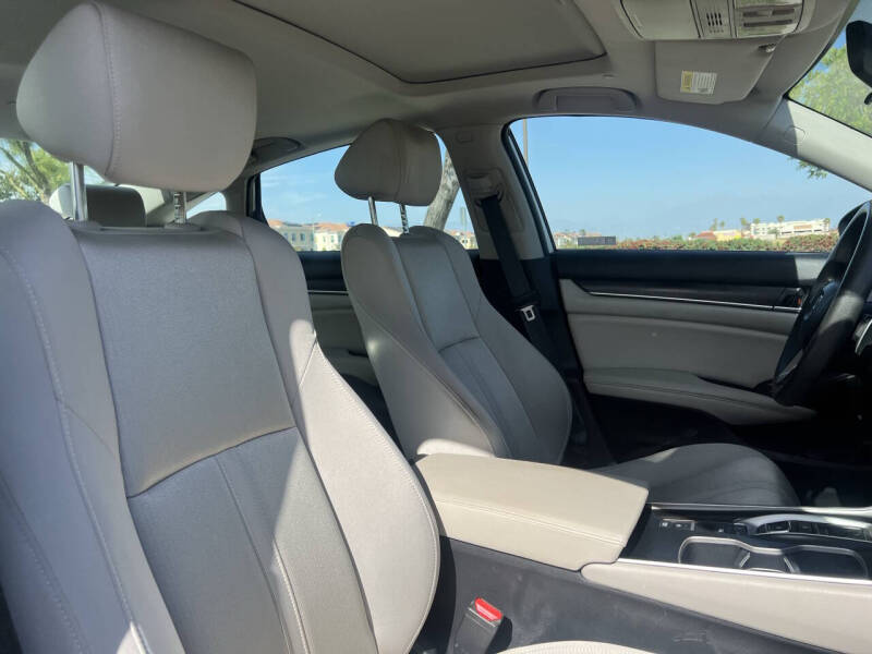 2020 Honda Accord Hybrid EX