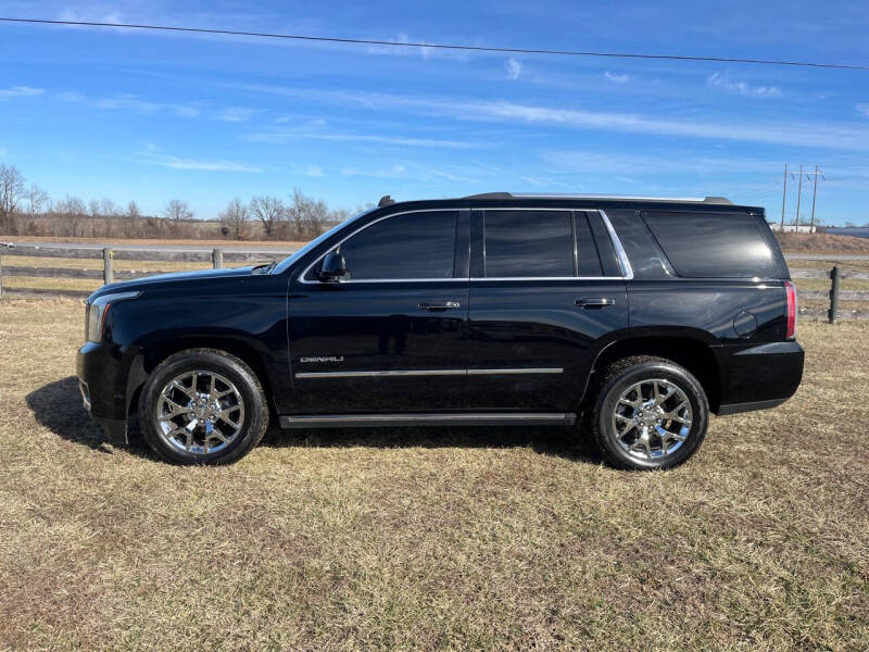 2015 GMC Yukon for sale at Hitt & Mis Auto in Cape Girardeau MO