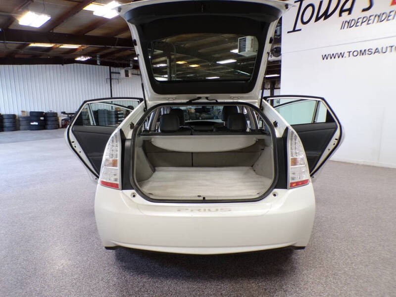 2011 Toyota Prius Five