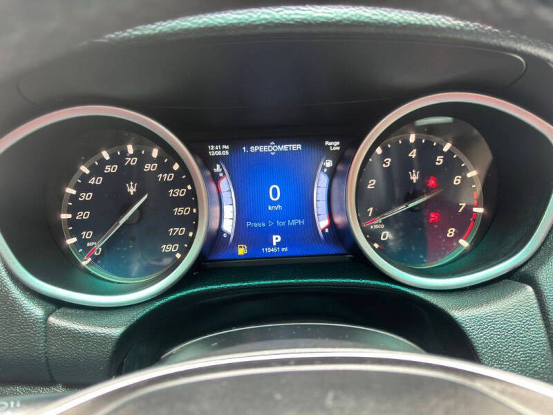 2014 Maserati Ghibli