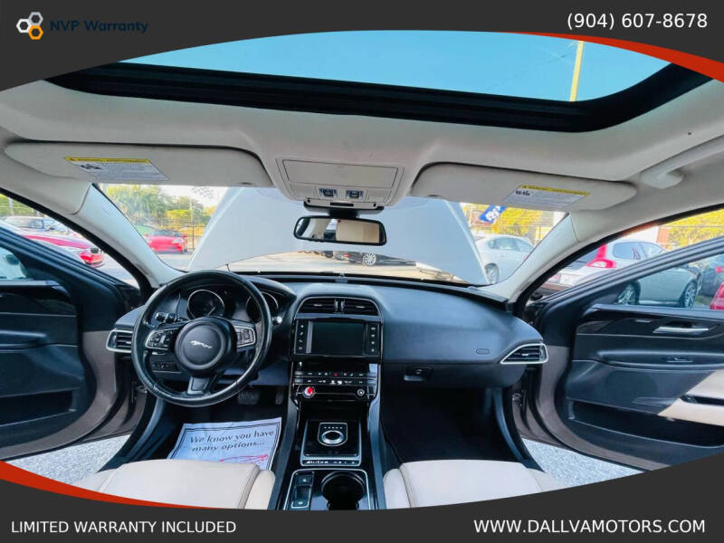 2017 Jaguar XE 25t Premium