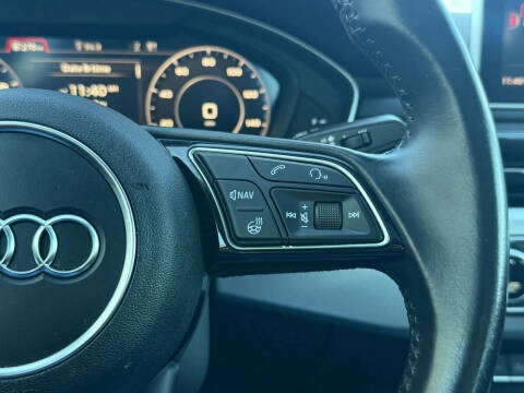 2017 Audi A4 2.0T quattro Premium Plus