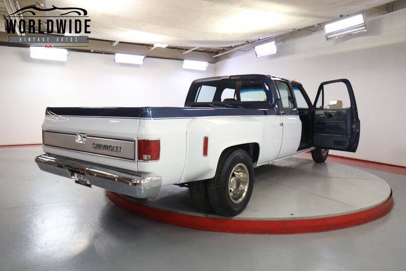 1984 Chevrolet C/K 30 Series