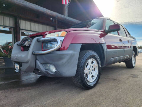 2004 Chevrolet Avalanche for sale at Lakes Area Auto Solutions in Baxter MN