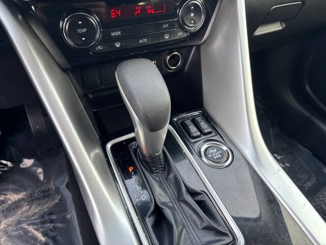 2024 Mitsubishi Eclipse Cross LE