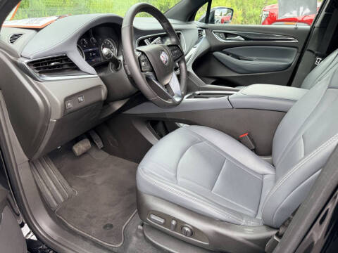2022 Buick Enclave Essence