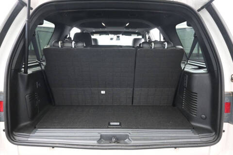 2016 Lincoln Navigator Select