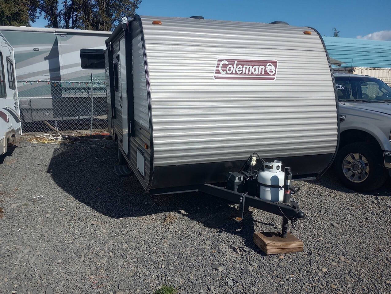 2024 Coleman Lantern for sale at Paradise Motors Inc in Sweet Home, OR