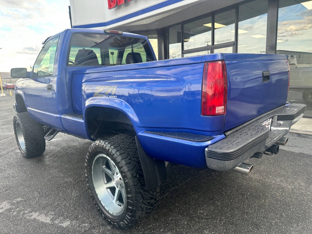 1995 Chevrolet C/K 1500 Series for sale at Autostars Motor Group in Yakima, WA