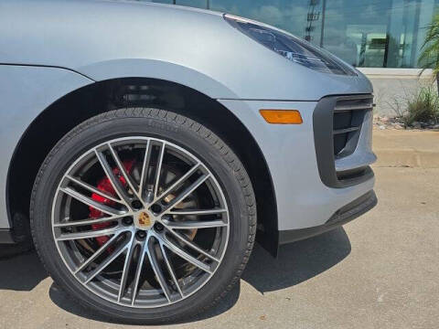 2026 Porsche Macan S
