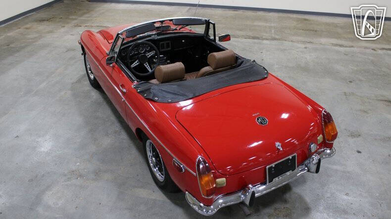 1972 MG B