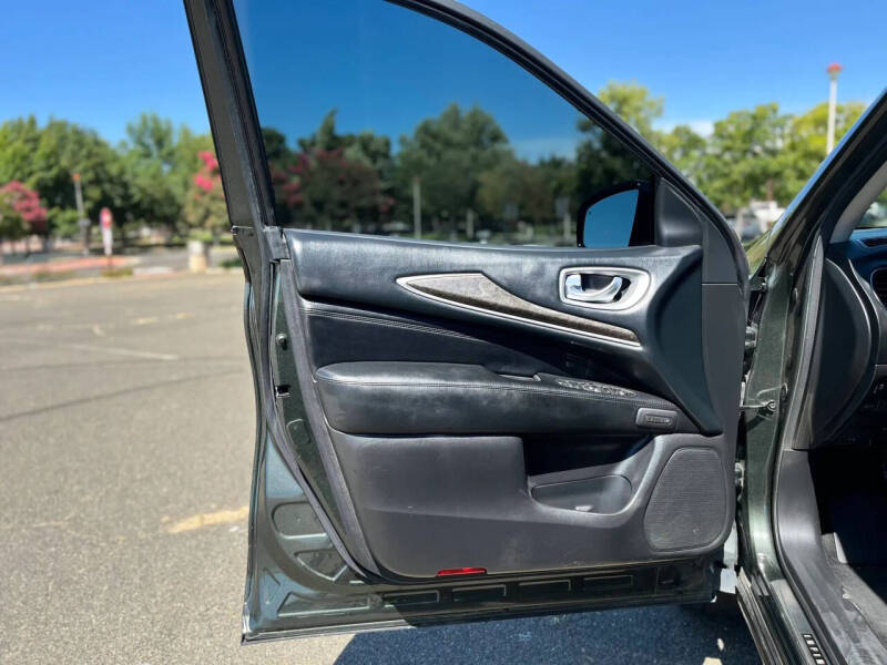 2013 Infiniti JX35