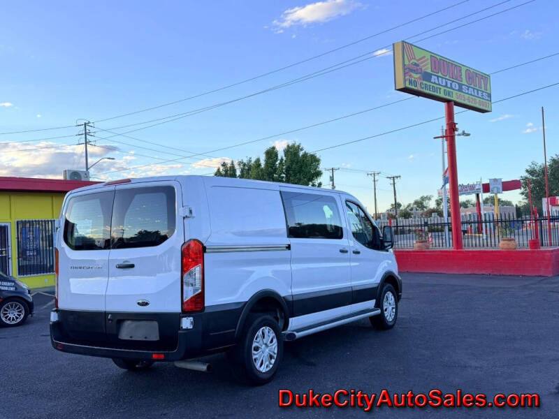 2024 Ford Transit 250