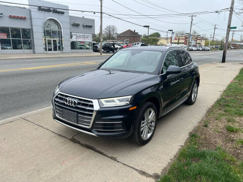 2018 Audi Q5 2.0T quattro Premium Plus