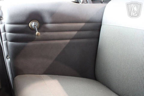 1947 Ford Super Deluxe