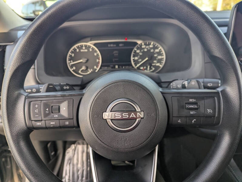 2024 Nissan Pathfinder S