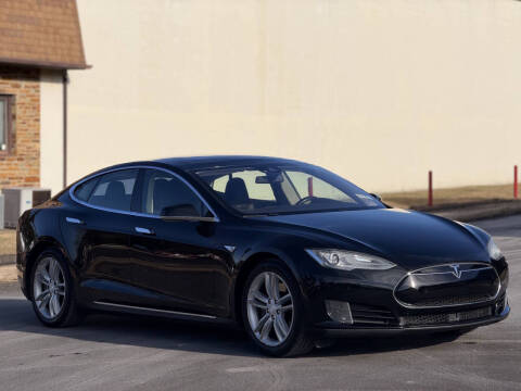 2016 Tesla Model S 70