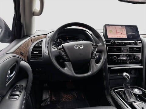 2023 Infiniti QX80 Premium Select