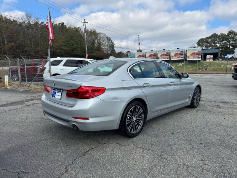 2019 BMW 5 Series 530i