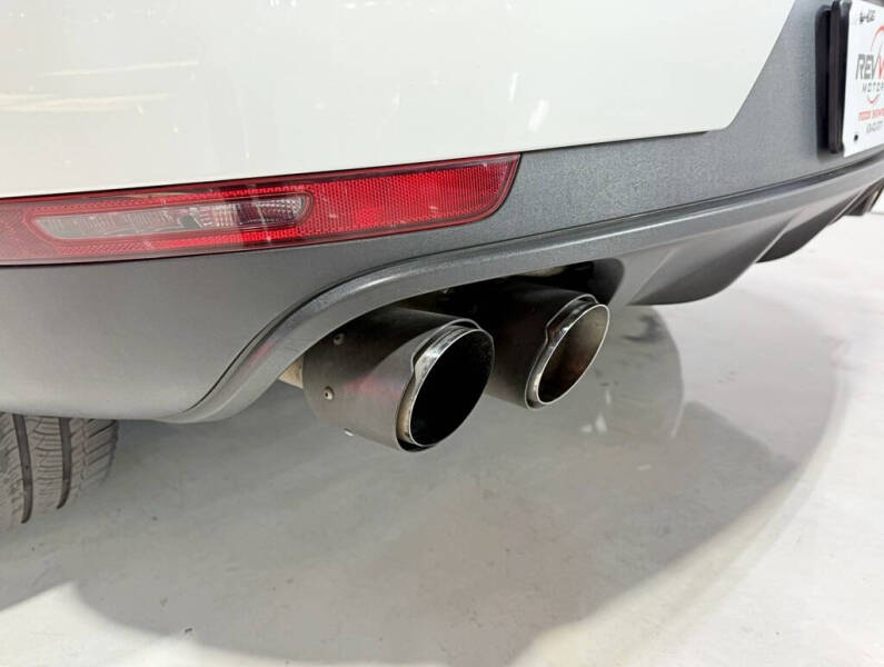 2017 Porsche Macan S