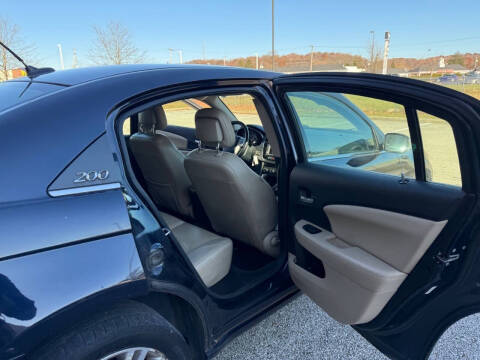 2012 Chrysler 200 Limited