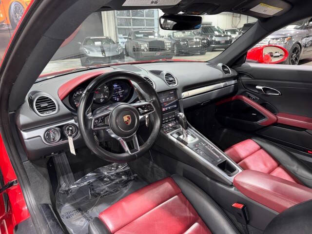 2017 Porsche 718 Cayman