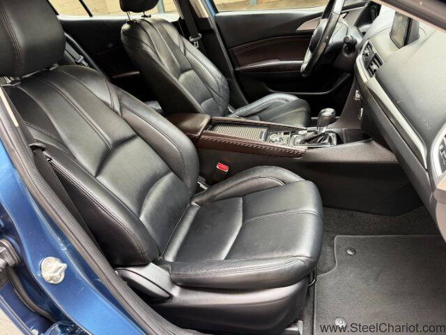 2017 Mazda MAZDA3 Touring