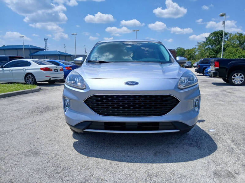 2022 Ford Escape Hybrid SEL