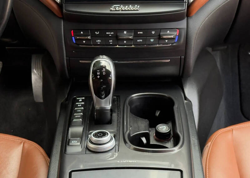 2017 Maserati Ghibli