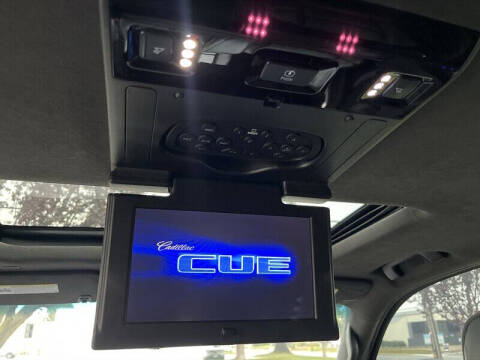 2017 Cadillac Escalade Platinum