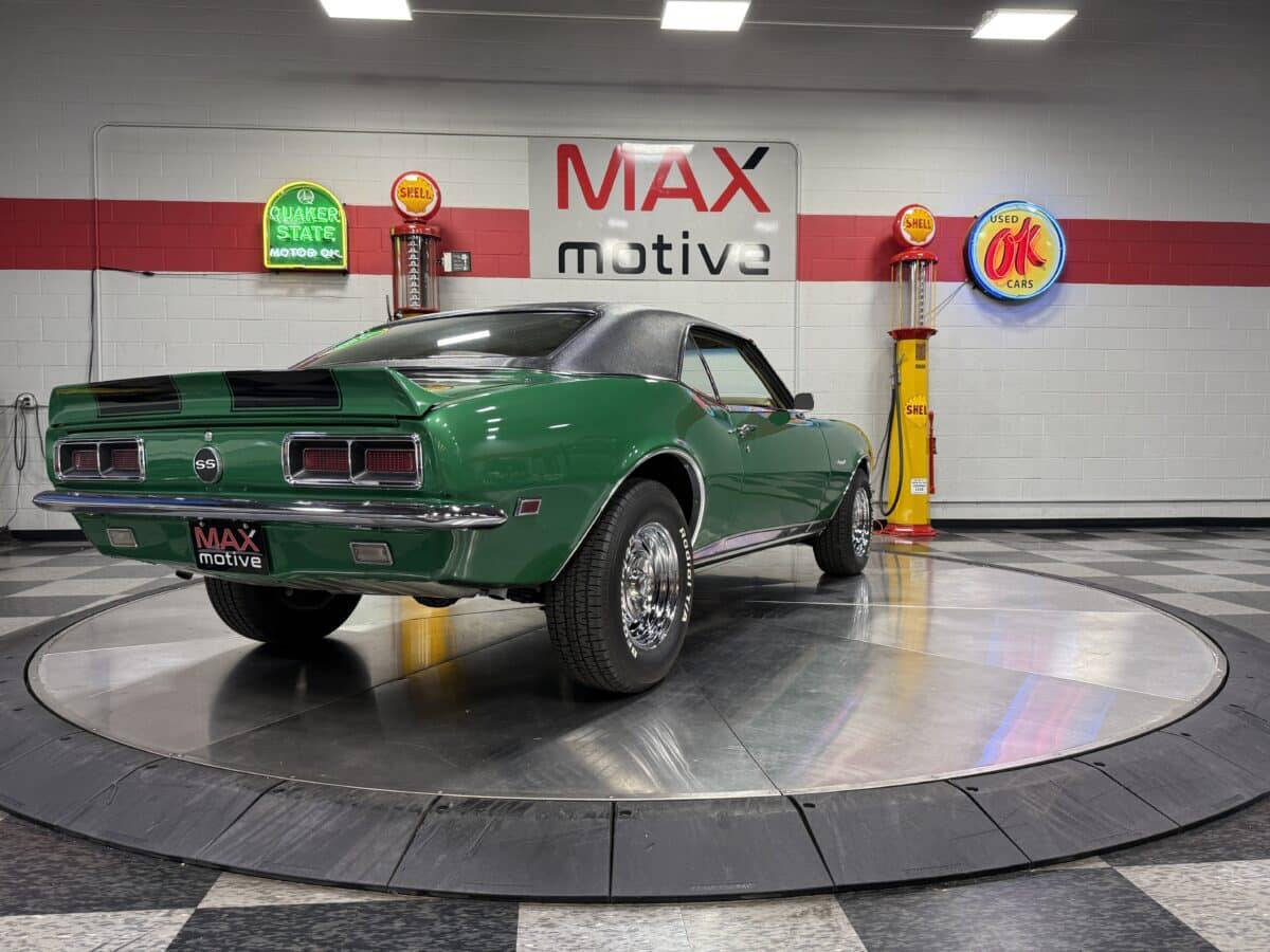 1968 Chevrolet Camaro 16