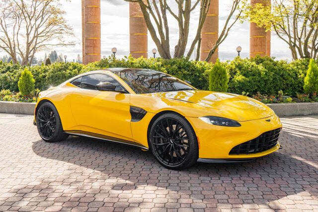 2023 Aston Martin Vantage