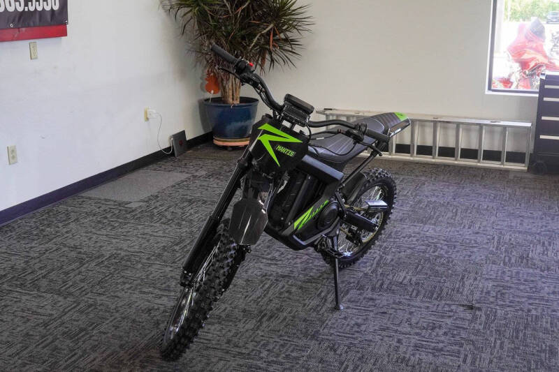 2025 Rawrr Mantis X Pro