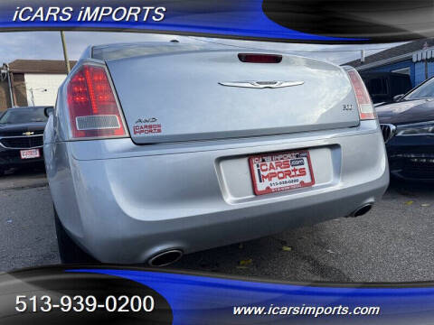 2013 Chrysler 300 Glacier Edition